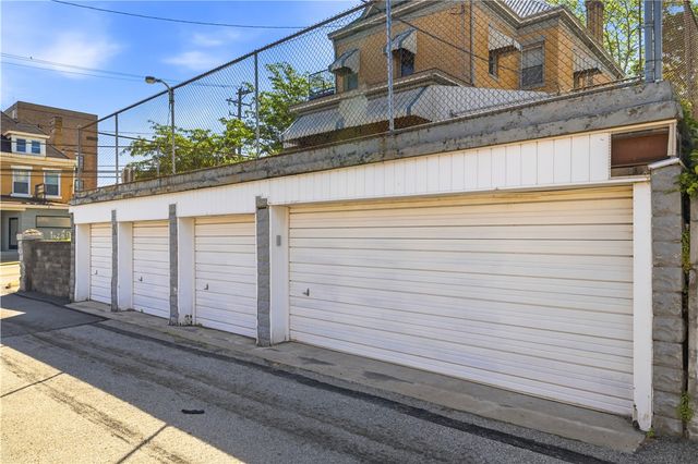 101 W 9th ave, Homestead, PA 15120
