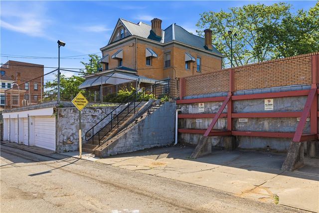 101 W 9th ave, Homestead, PA 15120