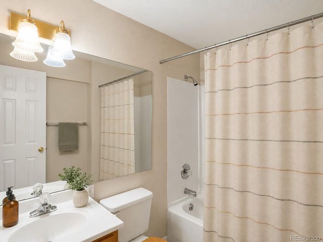 112 12th Ave, Longmont, CO 80501