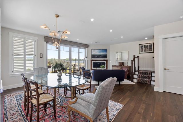 30 Little Bay Drive, Dover, NH 03820