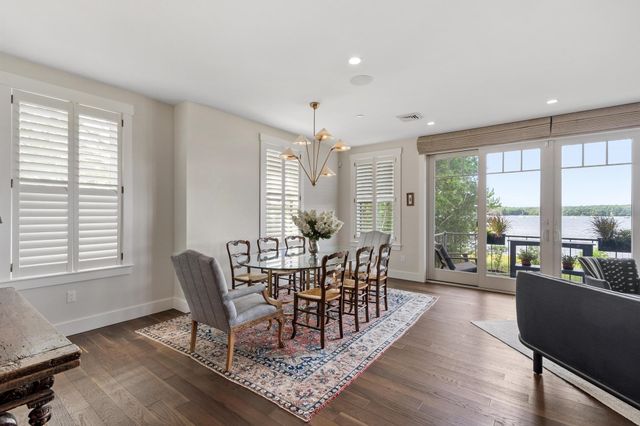 30 Little Bay Drive, Dover, NH 03820
