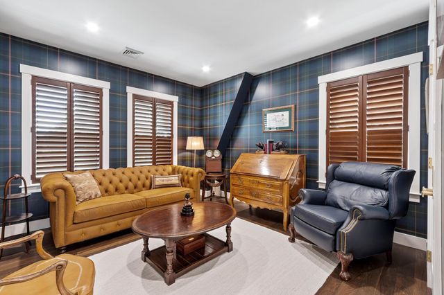 30 Little Bay Drive, Dover, NH 03820