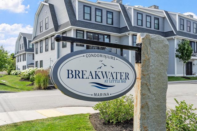 30 Little Bay Drive, Dover, NH 03820