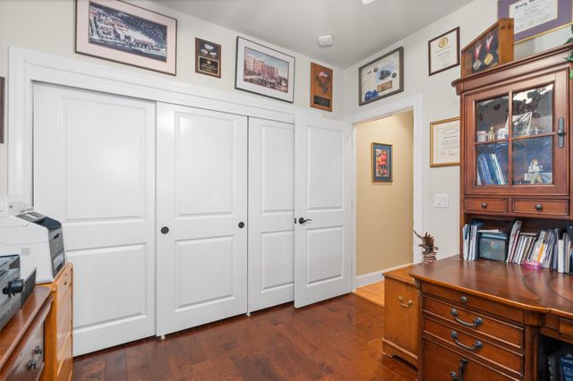 204 Goose Island DR, Georgetown, TX 78633