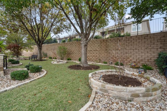 204 Goose Island DR, Georgetown, TX 78633