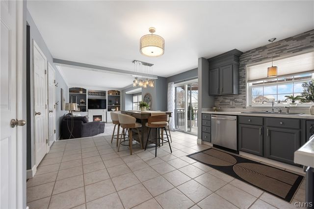 5114 Old Barn Road, Clay, NY 13041