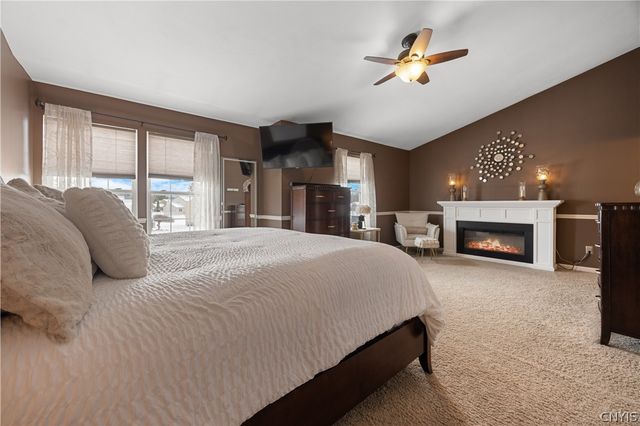 5114 Old Barn Road, Clay, NY 13041