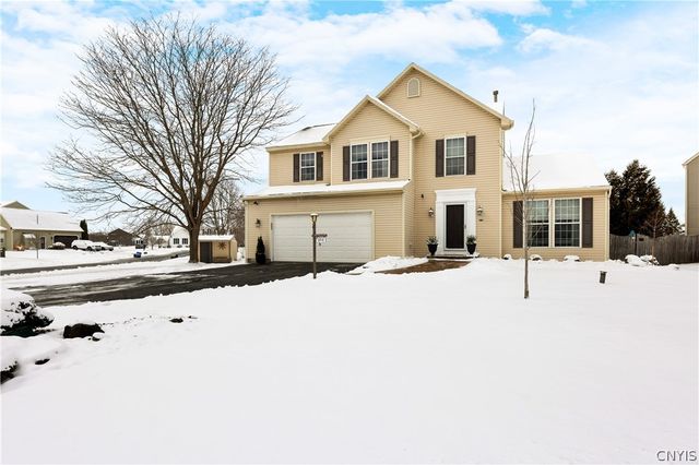 5114 Old Barn Road, Clay, NY 13041