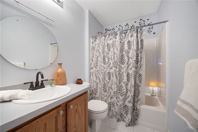 5114 Old Barn Road, Clay, NY 13041