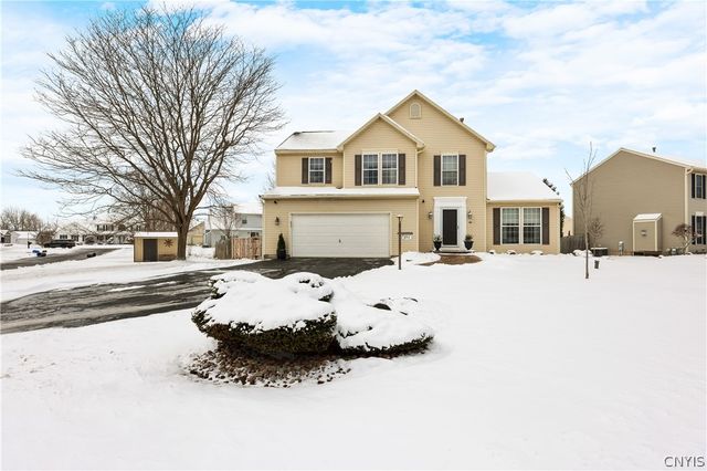 5114 Old Barn Road, Clay, NY 13041