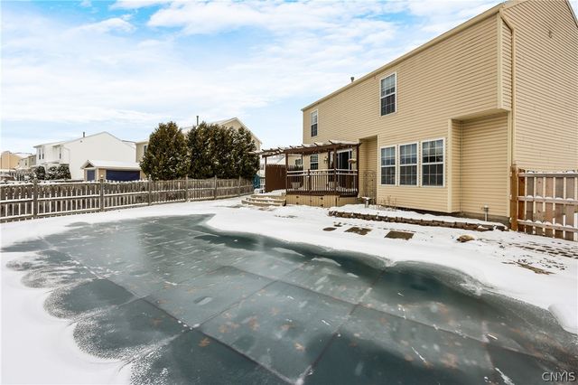 5114 Old Barn Road, Clay, NY 13041