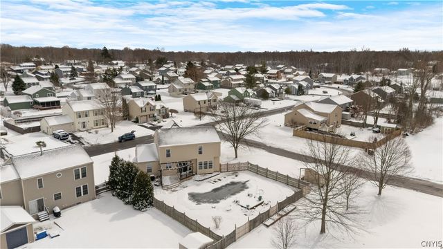 5114 Old Barn Road, Clay, NY 13041