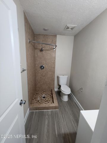 4282 FOREST Boulevard, Jacksonville, FL 32246
