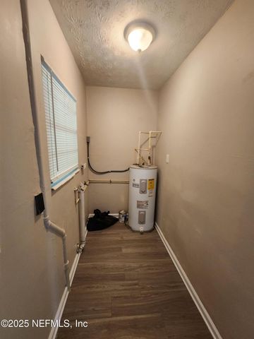 4282 FOREST Boulevard, Jacksonville, FL 32246