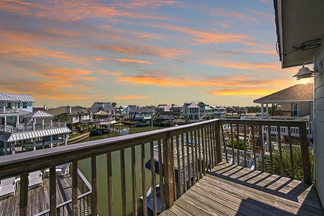 3912 Bridge Harbor Drive, Galveston, TX 77554