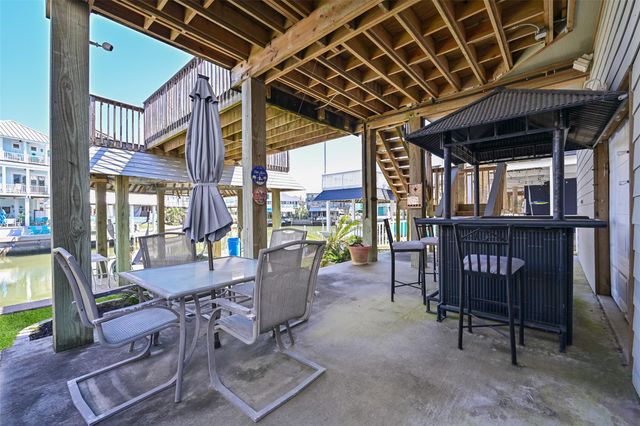 3912 Bridge Harbor Drive, Galveston, TX 77554