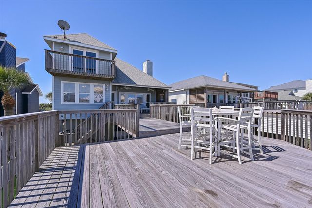 3912 Bridge Harbor Drive, Galveston, TX 77554