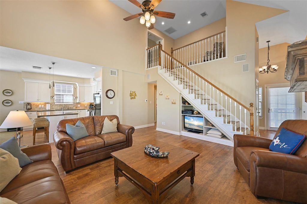 3912 Bridge Harbor Drive, Galveston, TX 77554