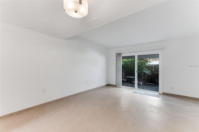 2200 S PALMETTO AVENUE A050, Daytona Beach, FL 32119