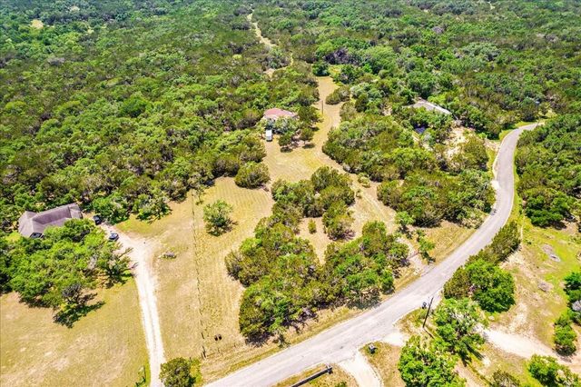 901 Todo LN, Driftwood, TX 78619