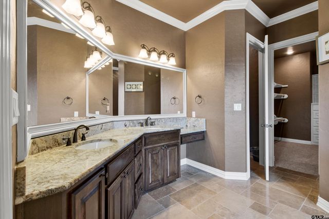 145 Abby Gail Dr, Longview, TX 75605