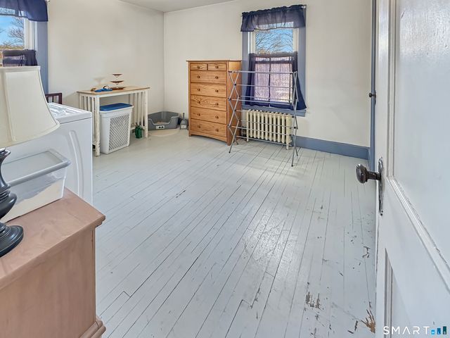 6 John Avenue, Waterford, CT 06375