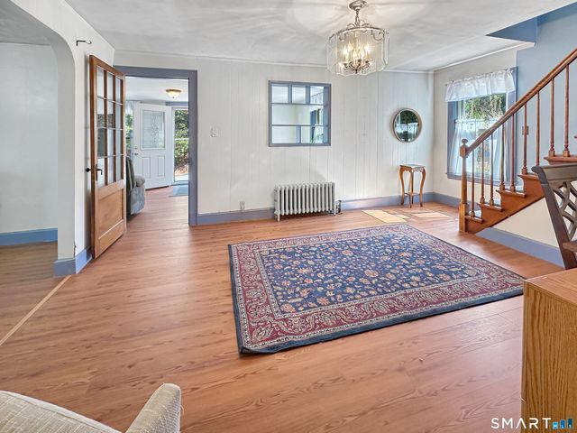 6 John Avenue, Waterford, CT 06375