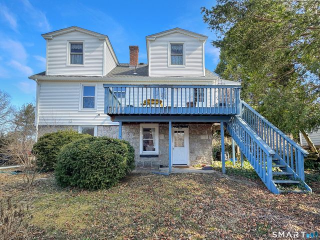 6 John Avenue, Waterford, CT 06375