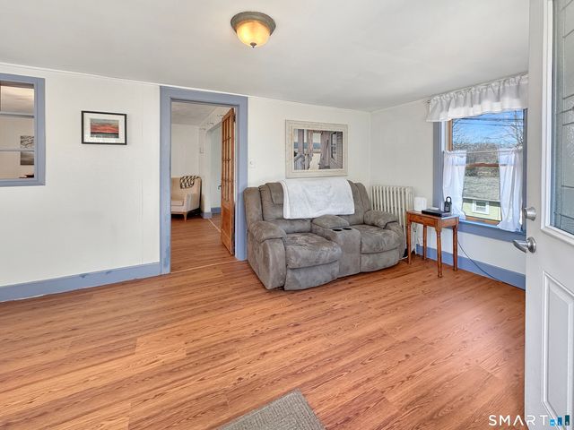 6 John Avenue, Waterford, CT 06375