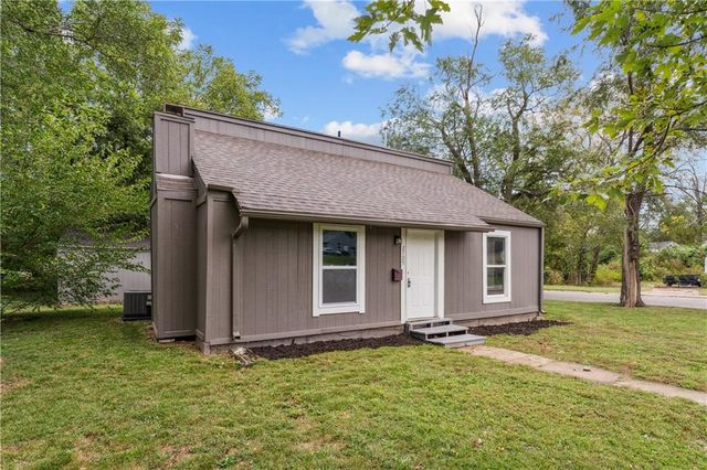 2709 S 51st Court, Kansas City, KS 66106