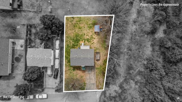 2009 W 17th Street, Junction City, KS 66441