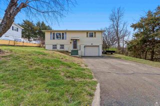 2009 W 17th Street, Junction City, KS 66441