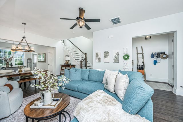 2008 Fleming Woods Road, Charleston, SC 29412