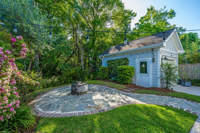 2008 Fleming Woods Road, Charleston, SC 29412