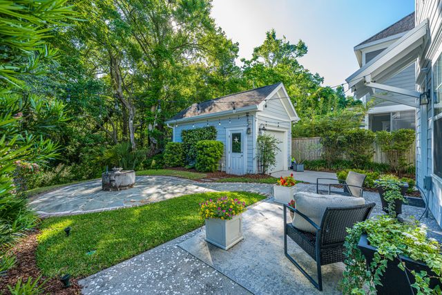 2008 Fleming Woods Road, Charleston, SC 29412