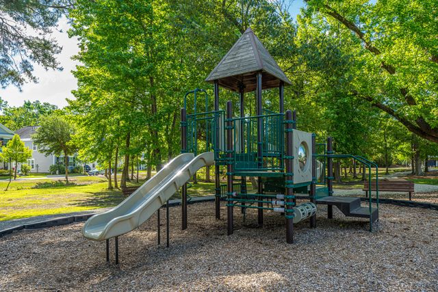2008 Fleming Woods Road, Charleston, SC 29412