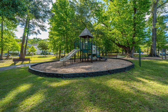 2008 Fleming Woods Road, Charleston, SC 29412