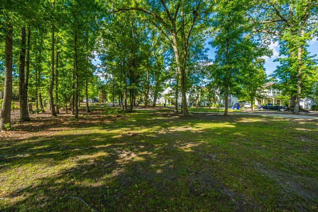 2008 Fleming Woods Road, Charleston, SC 29412