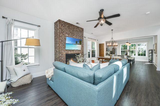 2008 Fleming Woods Road, Charleston, SC 29412