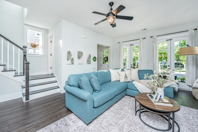 2008 Fleming Woods Road, Charleston, SC 29412