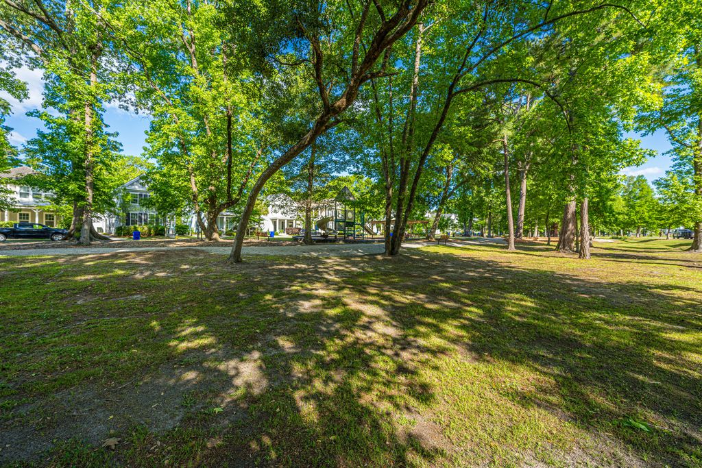 Image 67 of property listing at 2008 Fleming Woods Road, Charleston, SC 29412