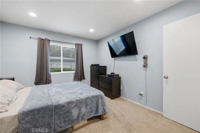 1346 E Hillcrest 40, Thousand Oaks, CA 91362