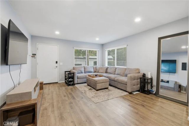 1346 E Hillcrest 40, Thousand Oaks, CA 91362