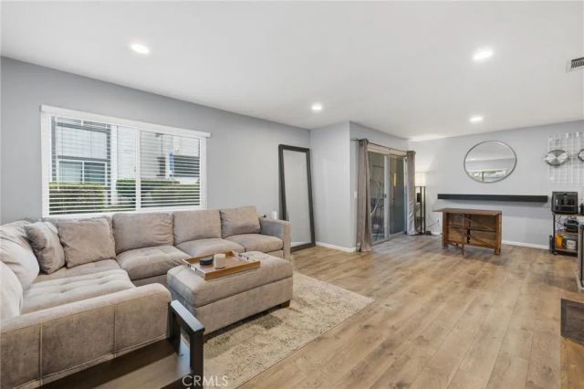 1346 E Hillcrest 40, Thousand Oaks, CA 91362