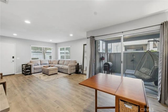 1346 E Hillcrest 40, Thousand Oaks, CA 91362