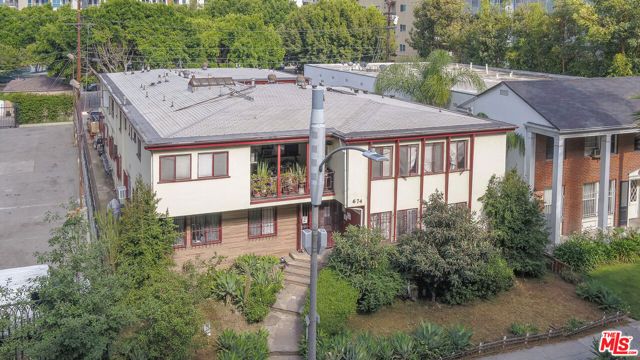 674 S Catalina Street, Los Angeles, CA 90005