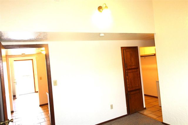 1901 E Lindsey Street 4B, Norman, OK 73071
