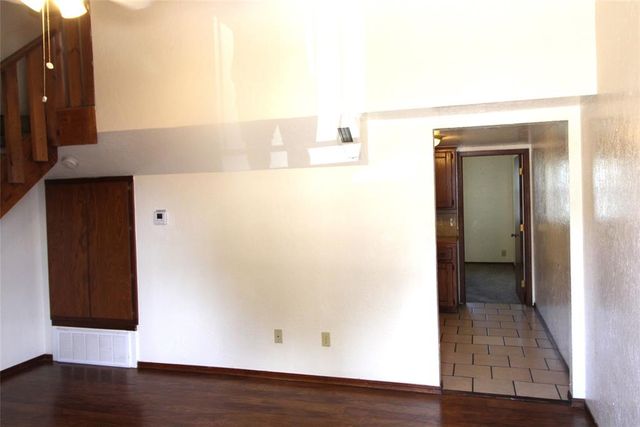 1901 E Lindsey Street 4B, Norman, OK 73071