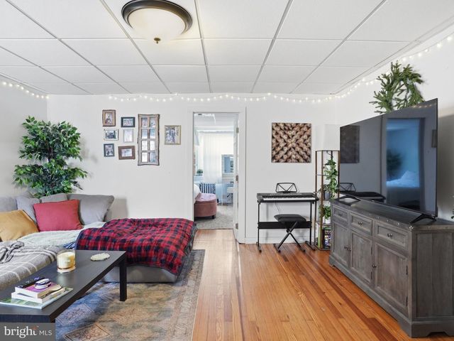 417 N HADDON AVE, Haddonfield, NJ 08033