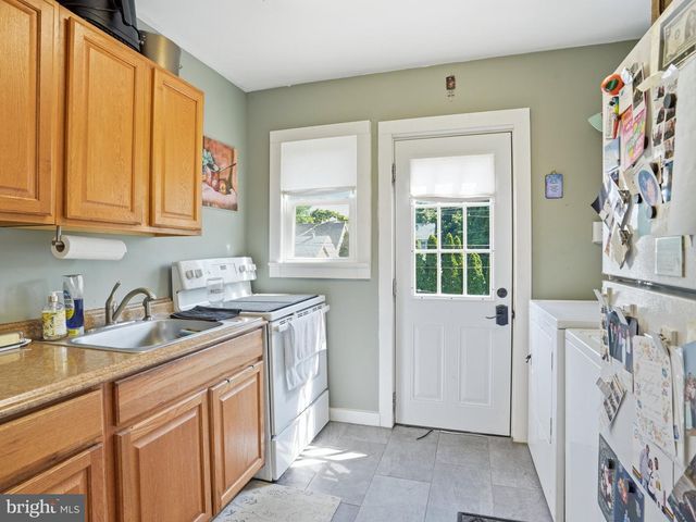 417 N HADDON AVE, Haddonfield, NJ 08033